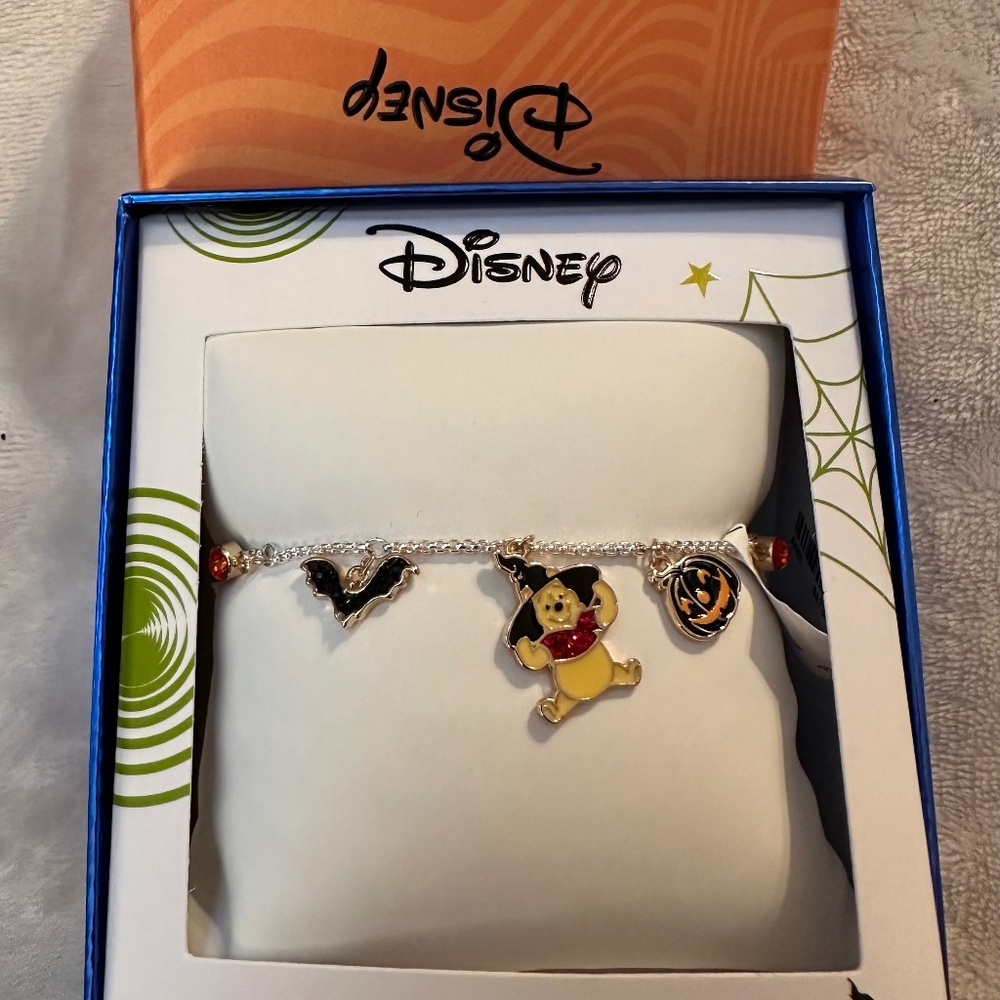 NIB DISNEY POOH HALLOWEEN BRACELET SILVER PLATED